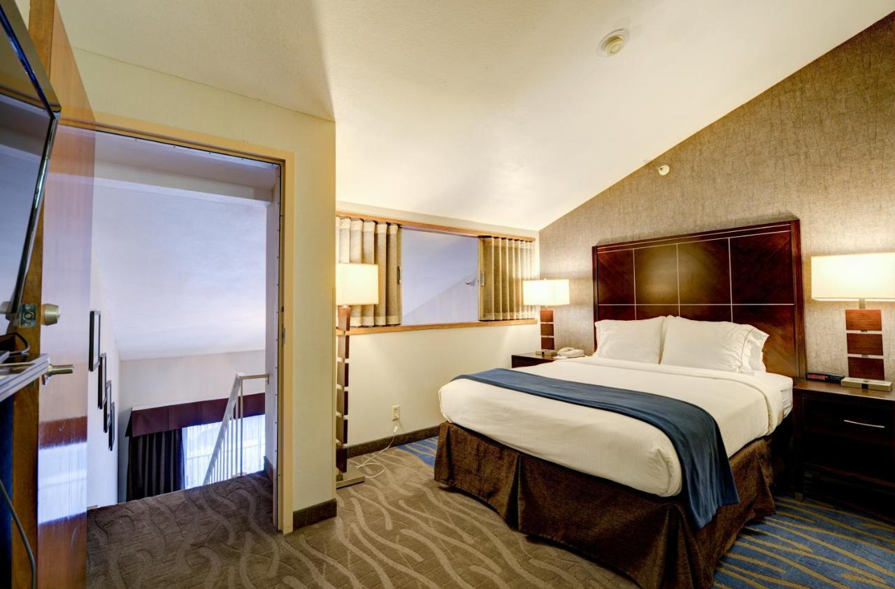 Holiday Inn Express San Diego - Rancho Bernardo, An Ihg Hotel Bagian luar foto
