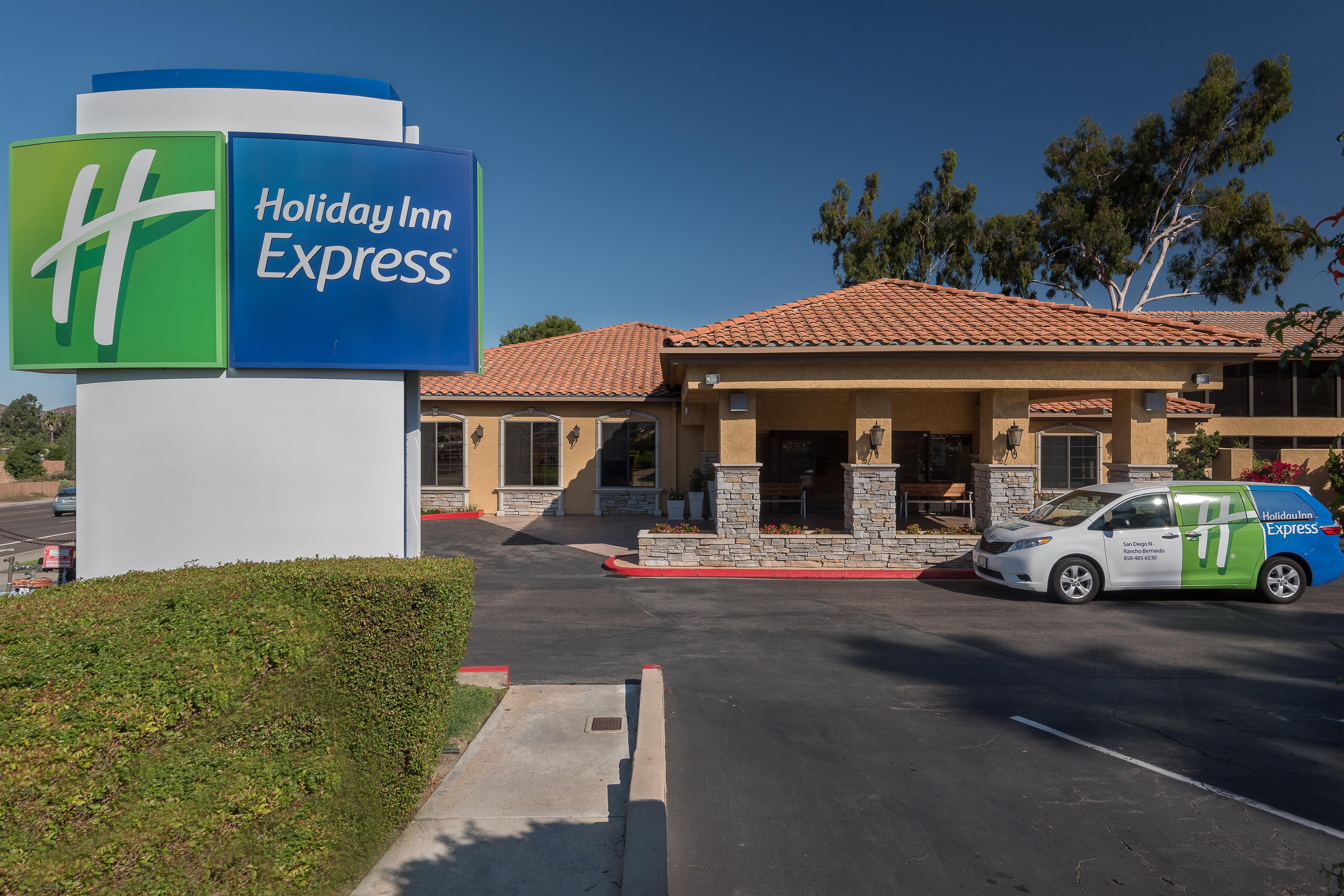 Holiday Inn Express San Diego - Rancho Bernardo, An Ihg Hotel Bagian luar foto