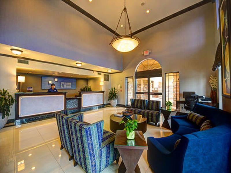 Holiday Inn Express San Diego - Rancho Bernardo, An Ihg Hotel Bagian luar foto